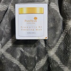 PureHeals Sleeping Mask